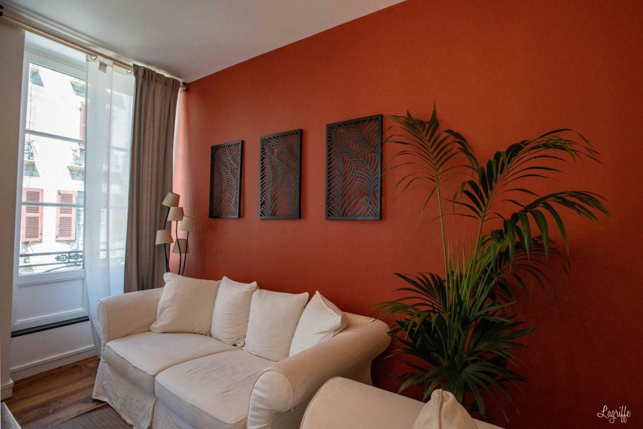 באיון Magnifique Appartement Hypercentre Toutes Commodites מראה חיצוני תמונה